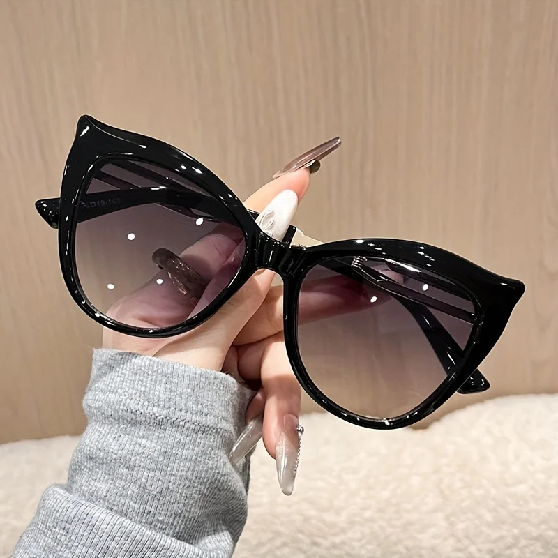2D graphic design, women's lar - Sunglasses Cat Eye 评论和价格