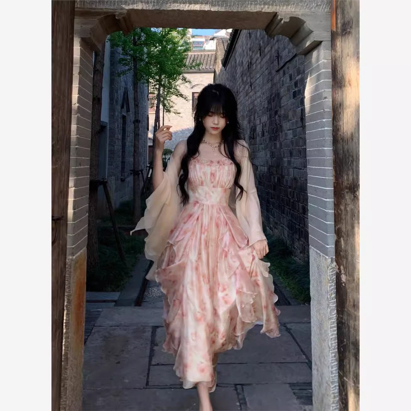 Women Watercolor Peach Floral  - Kimono Sheer Floral 评论和价格